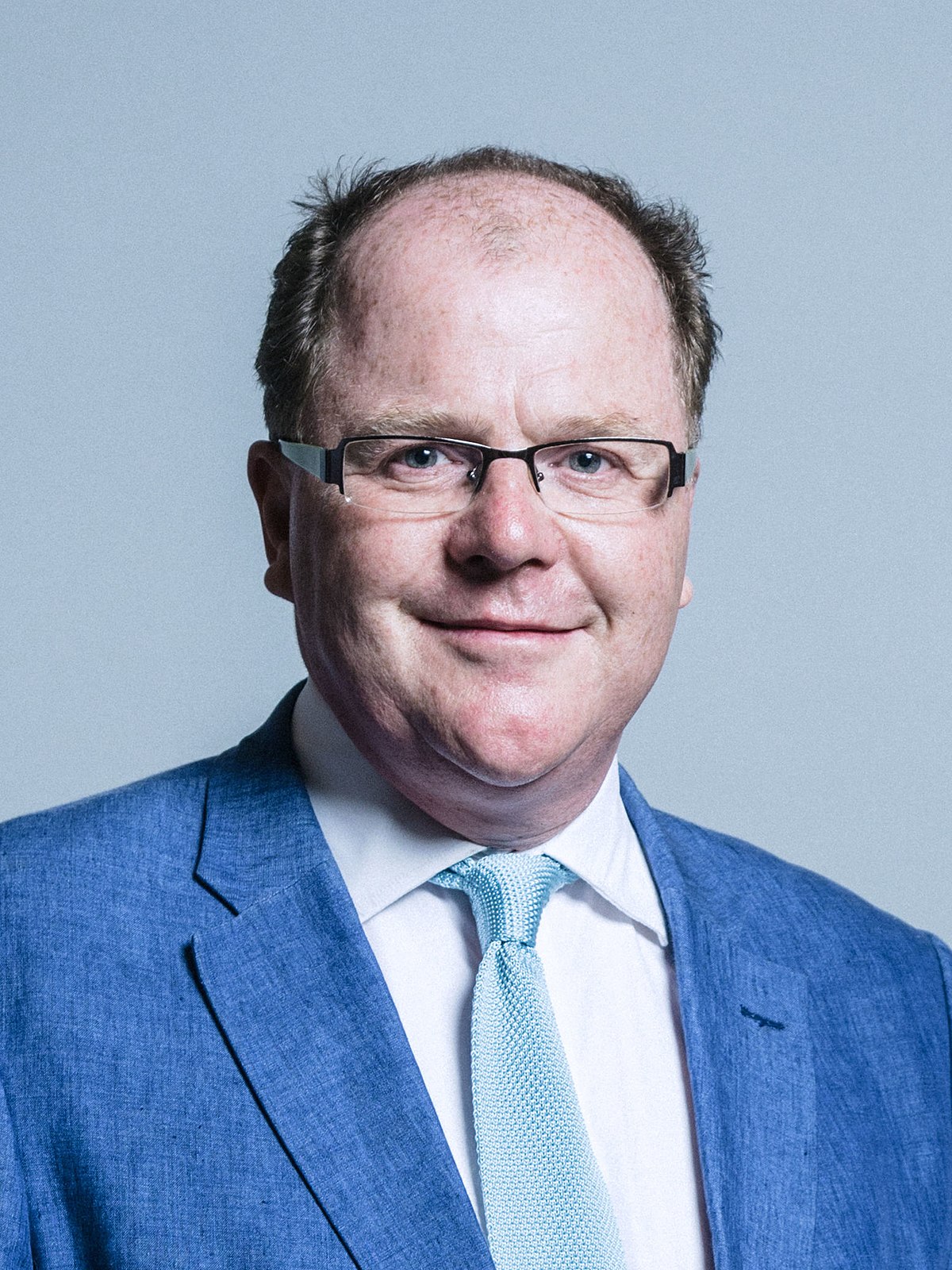 1200px-Official_portrait_of_George_Freeman_crop_2